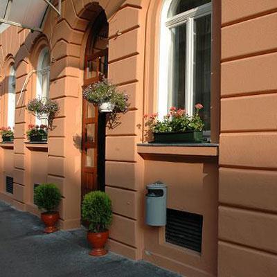 Hotel Star 3*